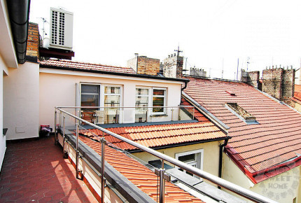 Dvoupodlažní loft 5+1 s velkou terasou, Chorvatská, Vinohrady