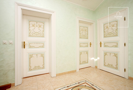 Nice 4 bedroom duplex with terraceChorvatská, Vinohrady