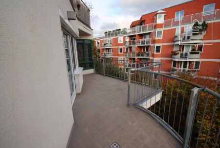 Partly furnished, 3-bedroom apartment in a newly built condominium, U Kříže, Jinonice