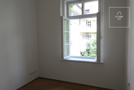 Duplex apartment with garden, Malá Strana