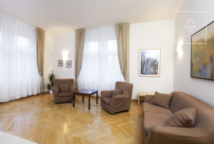 Luxury, fully-furnished 1-bedroom apartment, Újezd, Malá Strana