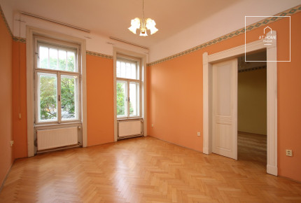 Nice, unfurnished 2+1 (two spacious rooms + kitchen), Šmilovského, Vinohrady