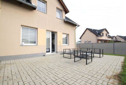 Brand new family house, 103 m², property 372 m² Kozomínská, Postřižín