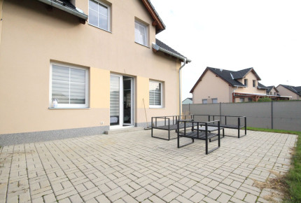 Brand new family house, 103 m², property 372 m² Kozomínská, Postřižín