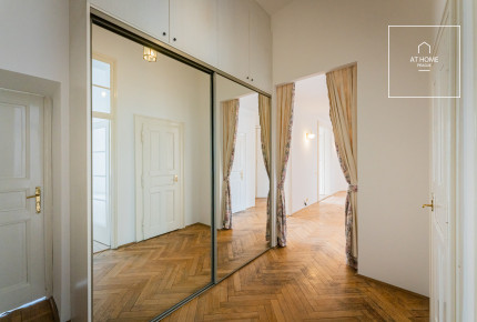 Martinská, 3-bedroom apartment, Staré Město