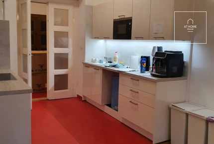 Good quality two bedroom apartment in the center of Prague, Štěpánská, Nové Město