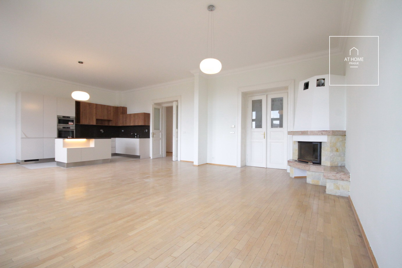 3-bedroom apartment after reconstruction, Na Moráni, Nové Město