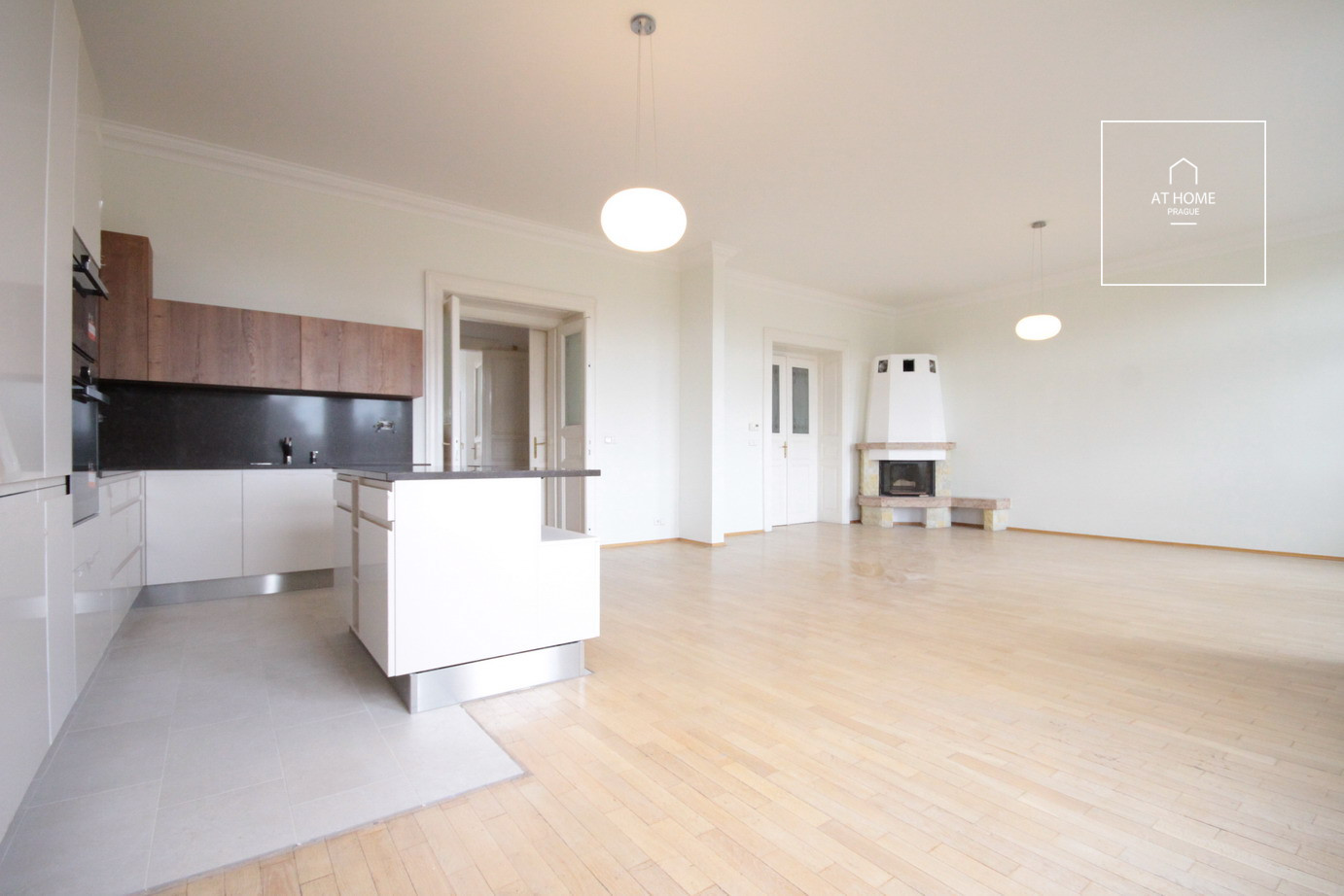 3-bedroom apartment after reconstruction, Na Moráni, Nové Město