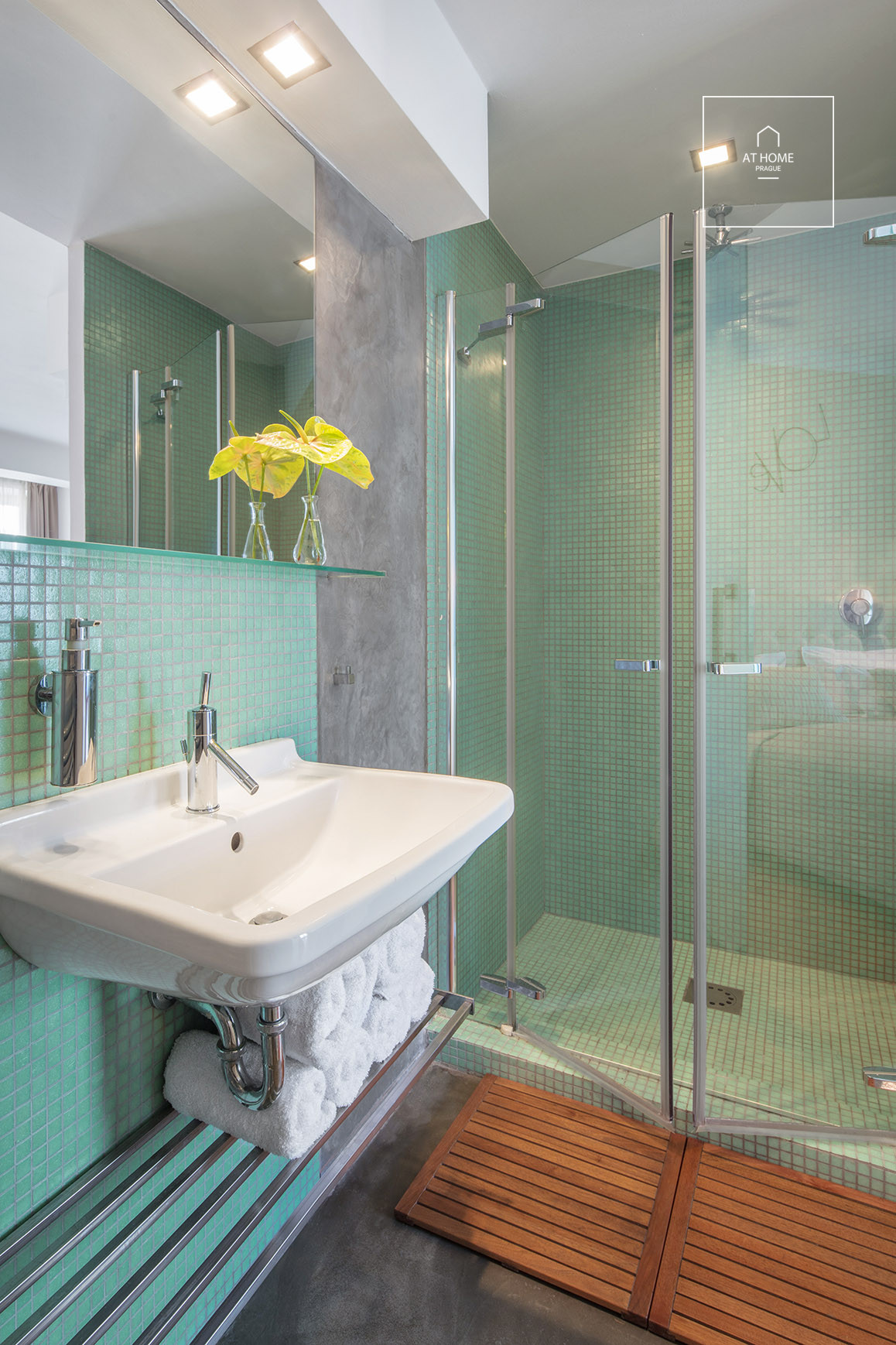 Plně zařízené studio, Holečkova, Košíře