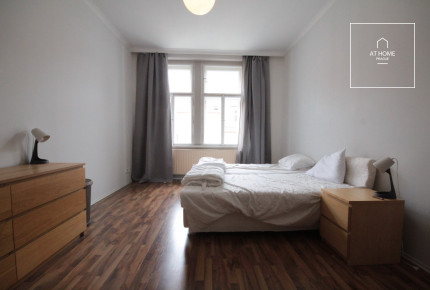 Prostorný zařízený byt 2+kk, Anny Letenské, Vinohrady