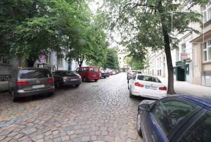 Prostorný zařízený byt 2+kk, Anny Letenské, Vinohrady