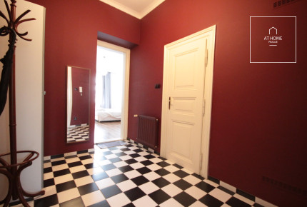 Spacious, fully furnished 1-bedroom apartment, Anny Letenské, Vinohrady