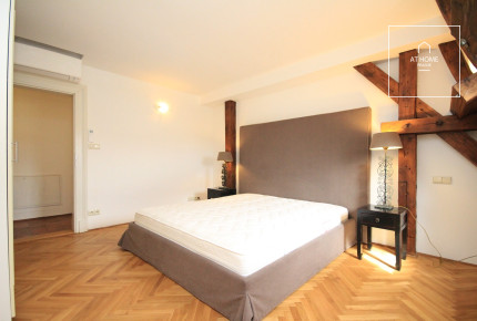 Charming atypical 3-bedroom apartment, Ibsenova, Vinohrady