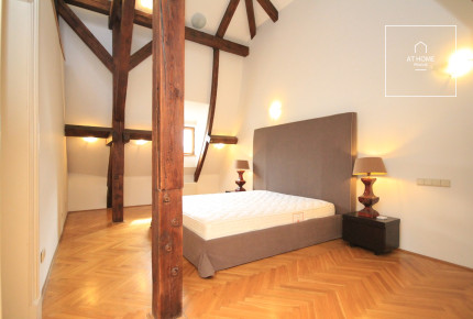 Charming atypical 3-bedroom apartment, Ibsenova, Vinohrady