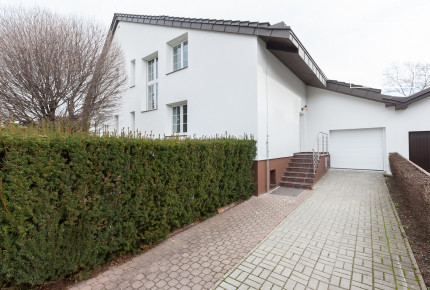Luxury villa, Sadová, Průhonice
