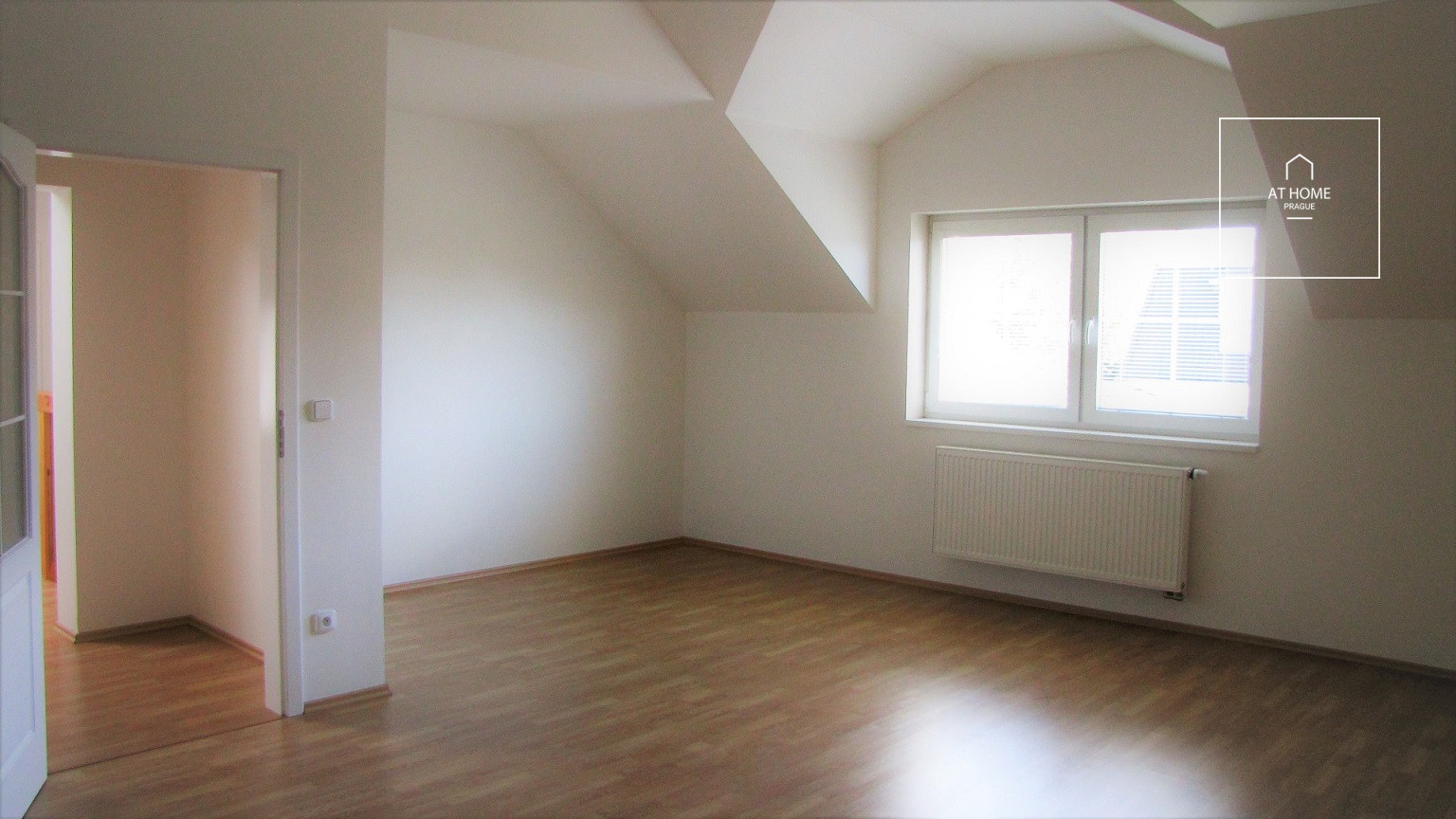 Pod Valem II., Průhonice