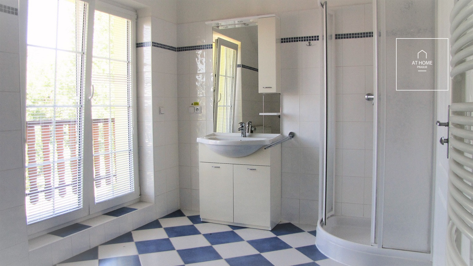 Pod Valem II., Průhonice