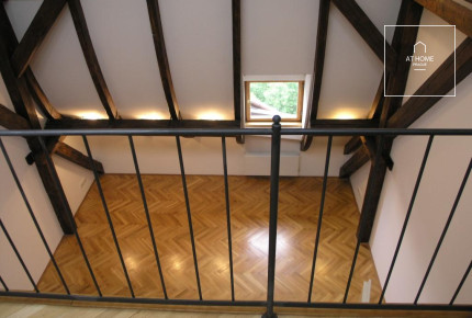 Exceptional two level partly furnished 3-bedroom flat, Ibsenova, Vinohrady