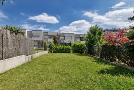 Nice modern row house, Jinonice, Chmelařská