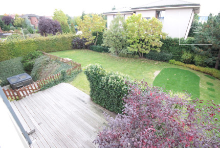Charming family house with garden, 2 terraces and fire place, Františka Zemana, Průhonice