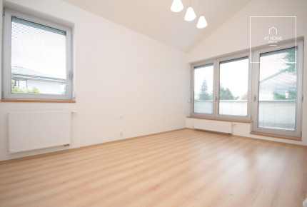 Krásný dům 6+1 s terasou, zahradou a krbem, Františka Zemana, Průhonice