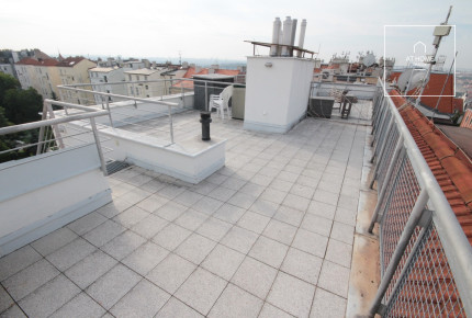 Duplex 3-bedroom apartment with terrace and balcony, Nitranská, Vinohrady