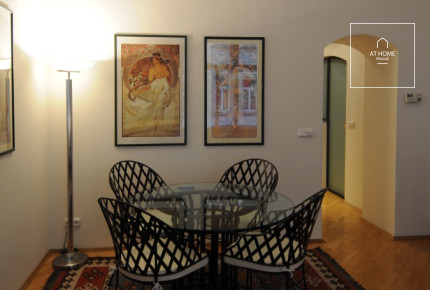 Wonderful 2-bedroom apartment, fully furnished, Odborů, Vinohrady