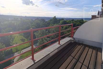 Fully furnished studio with terrace, Chopinova, Vinohrady
