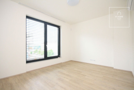 Newly built 2-bedroom apartment with terrace, Praha 3 - Žižkov