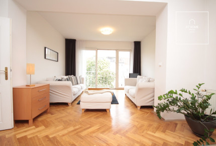 Fully furnished 2-bedroom apartment, Belgická, Vinohrady