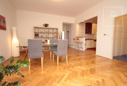Fully furnished 2-bedroom apartment, Belgická, Vinohrady