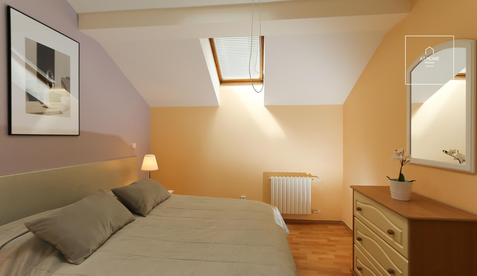 2 bedroom fully furnished duplex, Belgická, Vinohrady