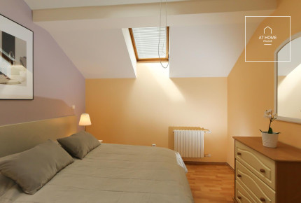 2 bedroom fully furnished duplex, Belgická, Vinohrady