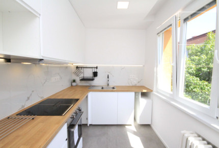 Nice unfurnished 2-bedroom apartment, after reconstruction, Strašnice