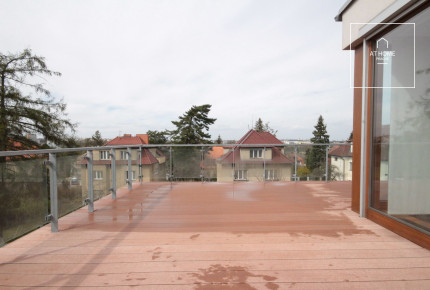 Charming 2-bedroom apartment with terrace in villa, Prague 6, Břevnov