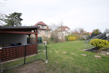 Charming 2-bedroom apartment with terrace in villa, Prague 6, Břevnov