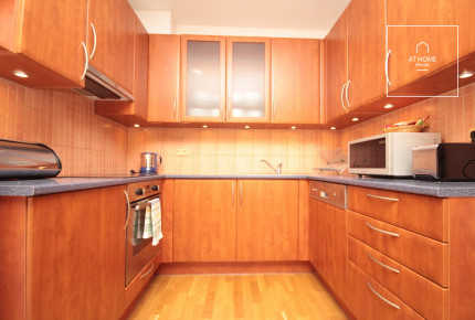 Apartment for rent in a great location of Anděl, Karla Engliše street