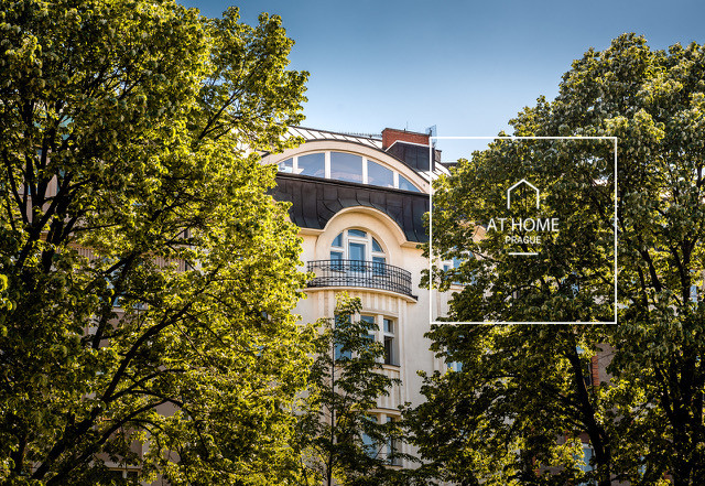 Luxusní, plně zařízený byt 5+kk s nádherným výhledem. Nové Město