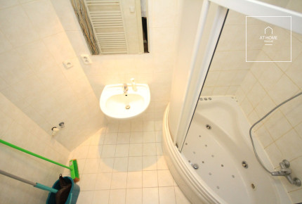 Nice partly furnished 1-bedroom apartment with balcony, Strašnice