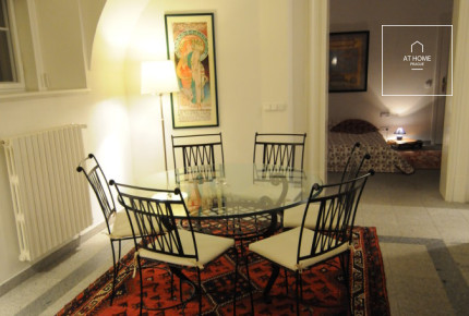 Apartment with private small garden, Malá Strana