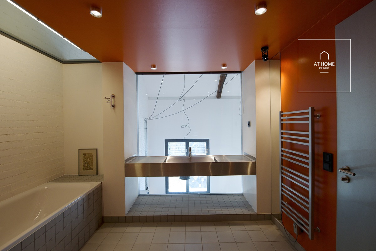 Stylový mezonetový apartman, U Průhonu, Holešovice