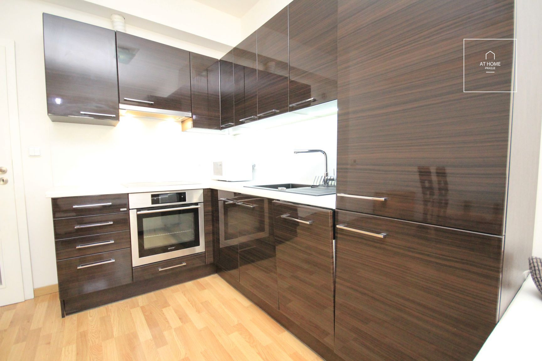 Fully furnished 1-bedroom apartment, Jeseniova, Žižkov