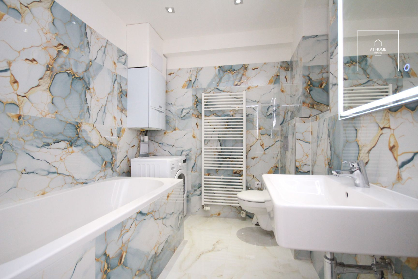 Fully furnished 1-bedroom apartment, Jeseniova, Žižkov