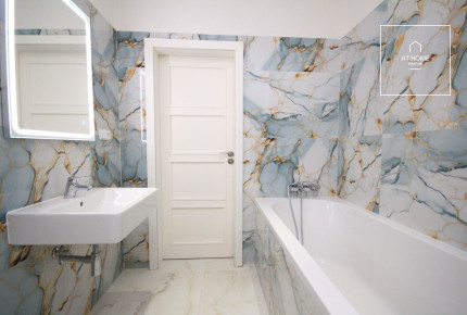 Fully furnished 1-bedroom apartment, Jeseniova, Žižkov