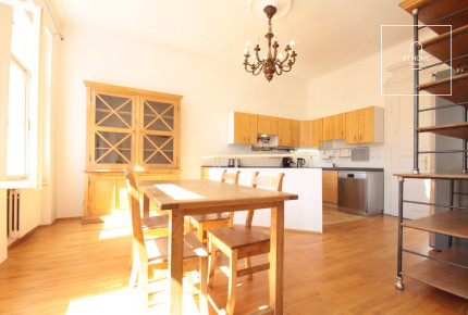 2-bedroom apartment in famous Vinohrady district, Záhřebská Street