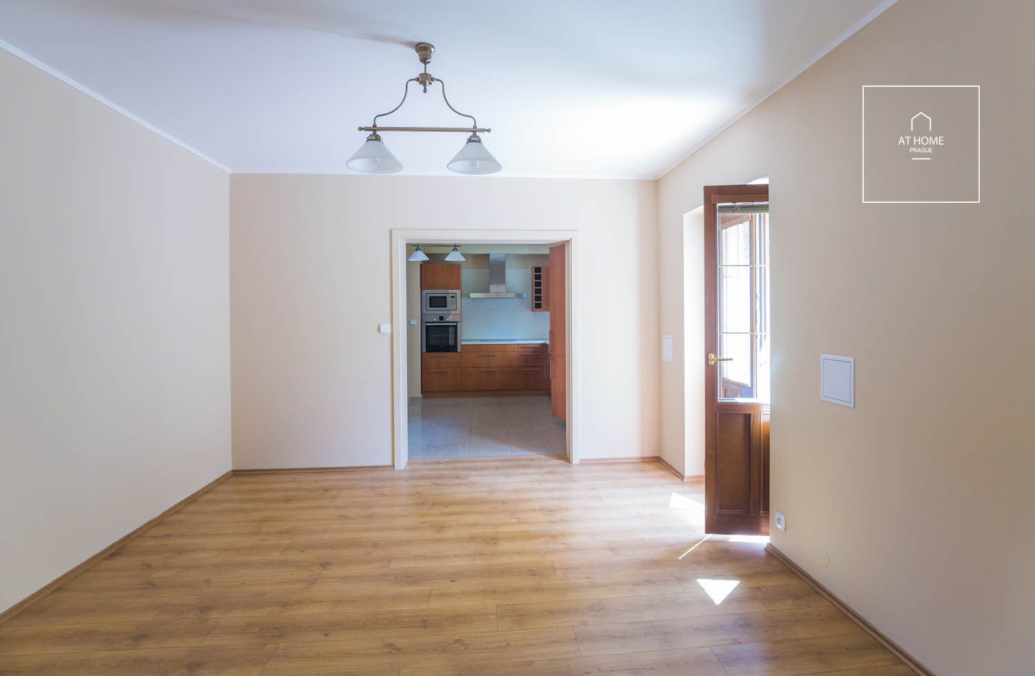 Unfurnished, spacious 4-bedroom house, K Šedivce, Nebušice