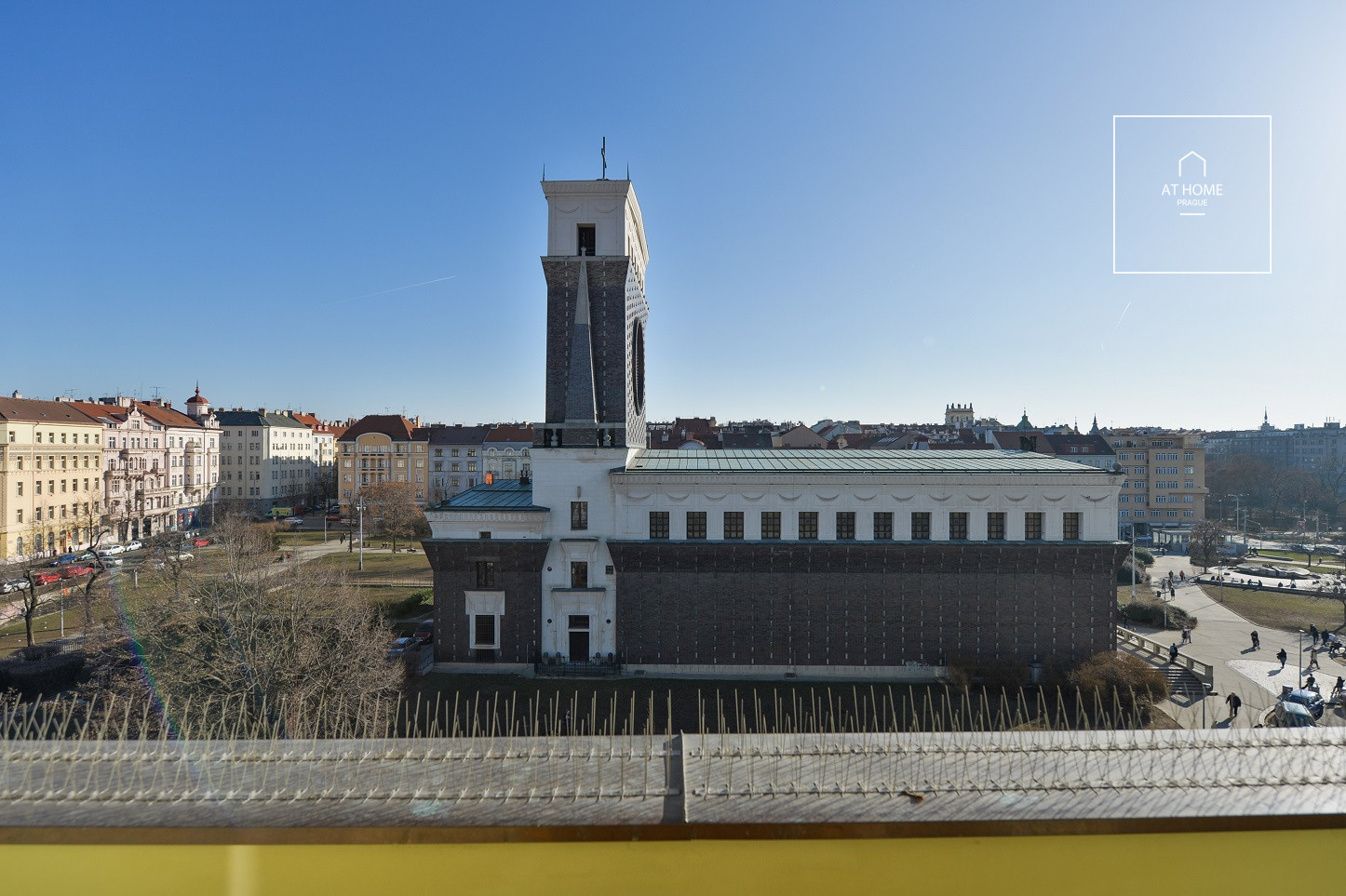 Luxury 3-bedroom apartment, Laubova, Vinohrady