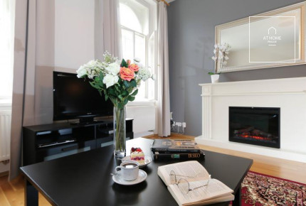 Fully furnished 2 bedroom apartment, Sázavská, Vinohrady