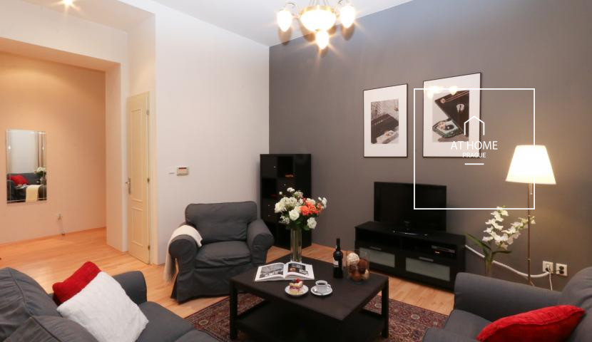 Nice, fully furnished 2-bedroom apartment with balcony, Belgická, Vinohrady