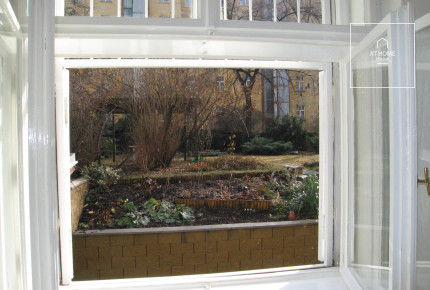 3-bedroom apartment, ground floor, Chopinova, Vinohrady